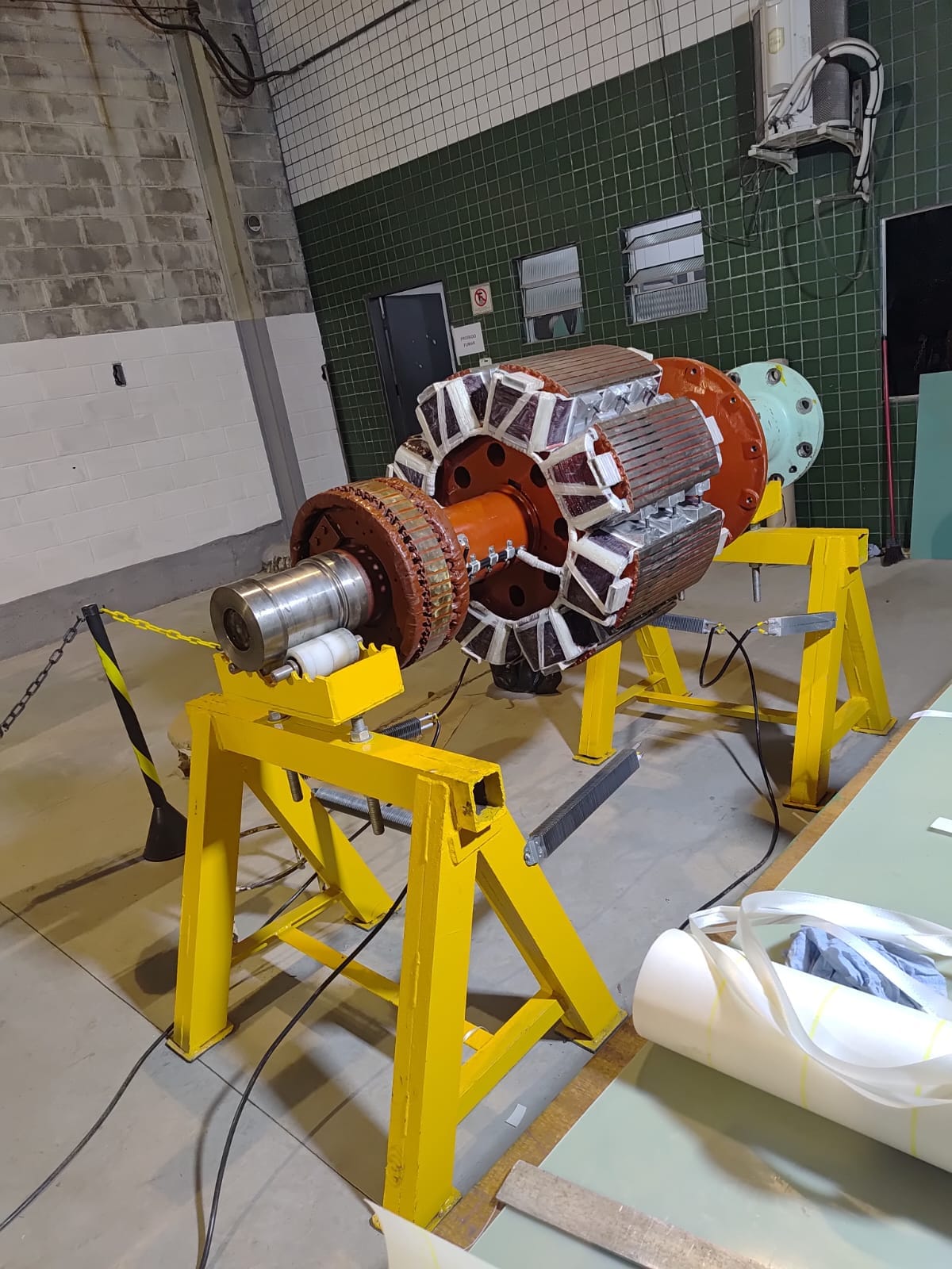 Montagem e inspeção de rotor industrial